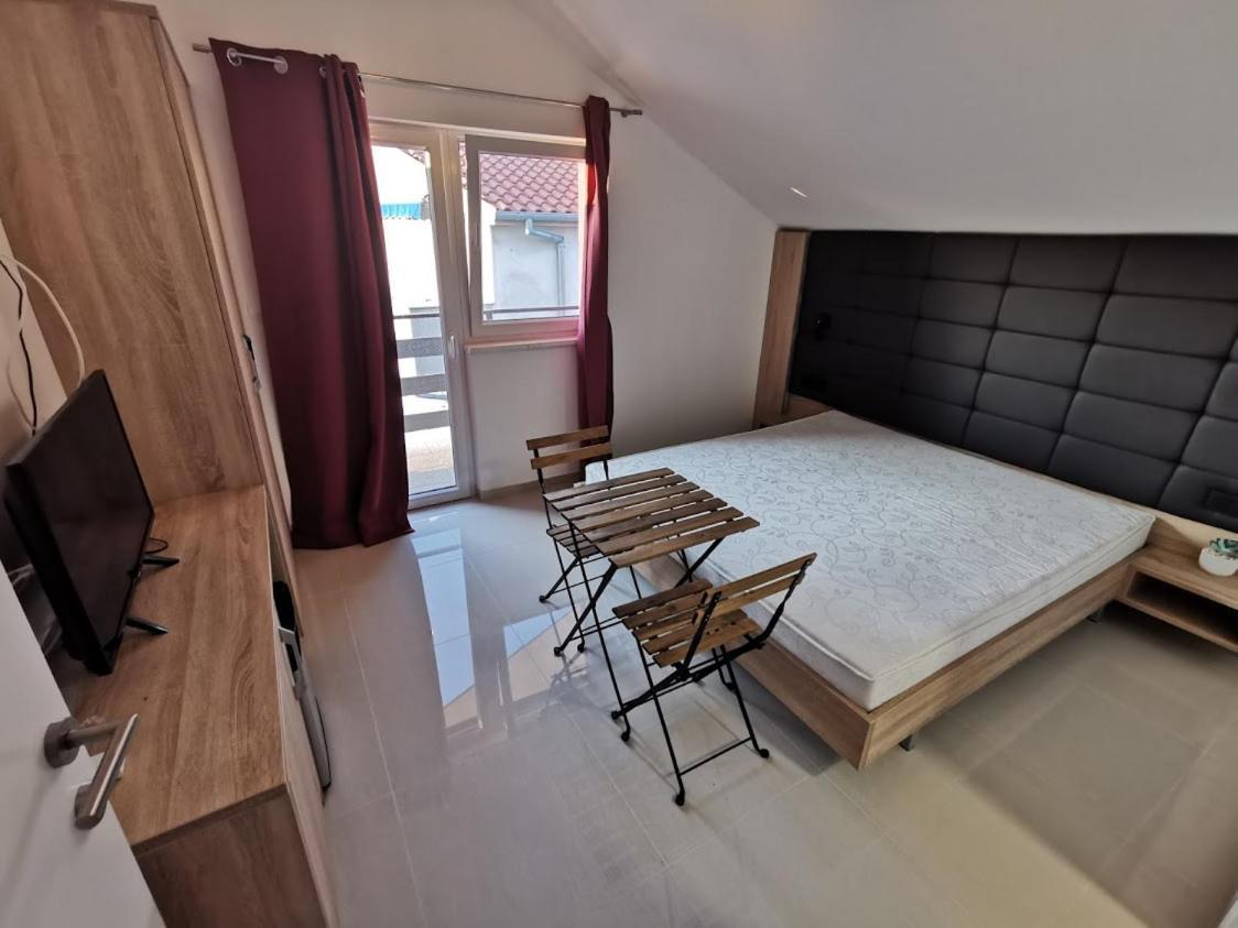 Elizabeta Deluxe Rooms 비오그라드나모루 외부 사진